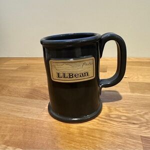L.L. Bean Grey Tankard-Style Mug